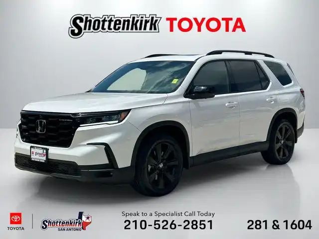 2025 Honda Pilot Black Edition AWD's photo
