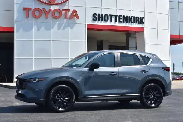 2025 Mazda CX-5 S Carbon Edition Auto AWD's photo