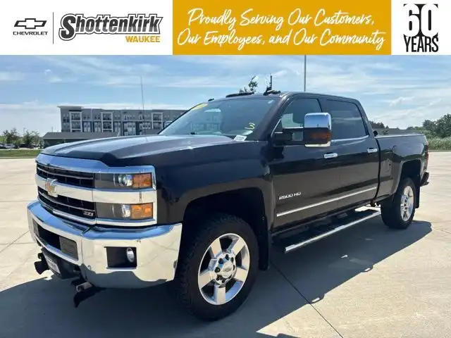 2019 Chevrolet Silverado HD LTZ 4WD Crew Cab Standard Box's photo