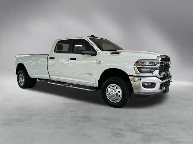 2025 RAM 3500 Big Horn 4X4 Crew Cab LWB's photo