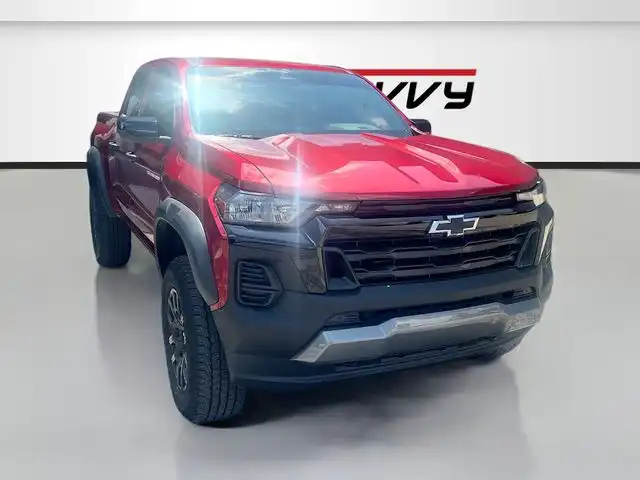 2024 Chevrolet Colorado 4WD Trail Boss Crew Cab Short Box's photo