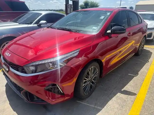 2024 Kia Forte GT-Line AT's photo
