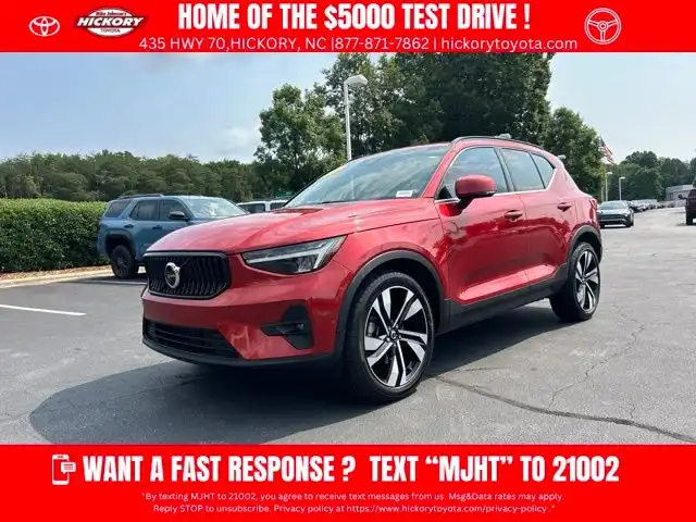 2023 Volvo XC40 B4 Ultimate Bright's photo