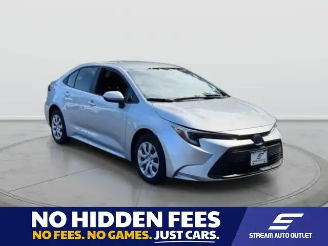 2025 Toyota Corolla LE Hybrid CVT's photo