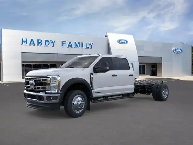 2025 Ford F-450 XL 4x4 Crew Cab 203-In DRW's photo