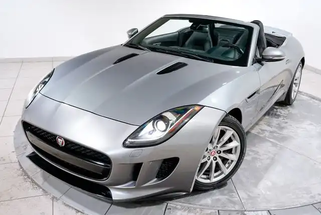 2015 Jaguar F-TYPE Convertible's photo