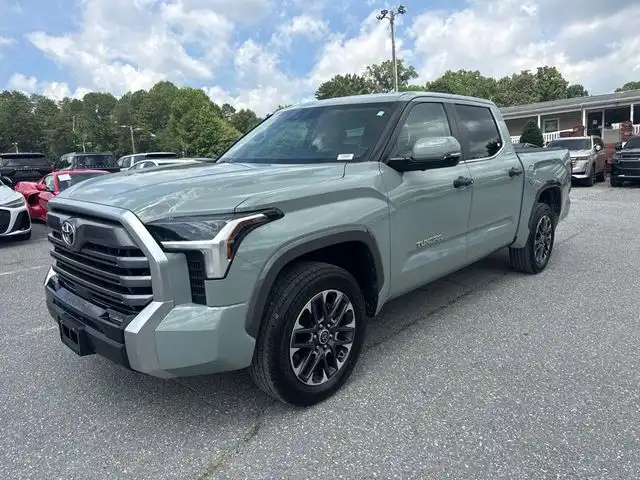 2024 Toyota Tundra Limited 3.4L 4WD CrewMax 5.5' Bed's photo