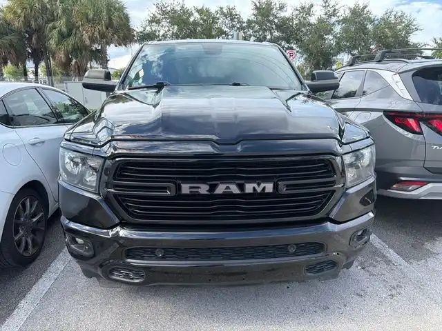 2019 RAM 1500 Big Horn/Lone Star 4WD Crew Cab 5'7's photo
