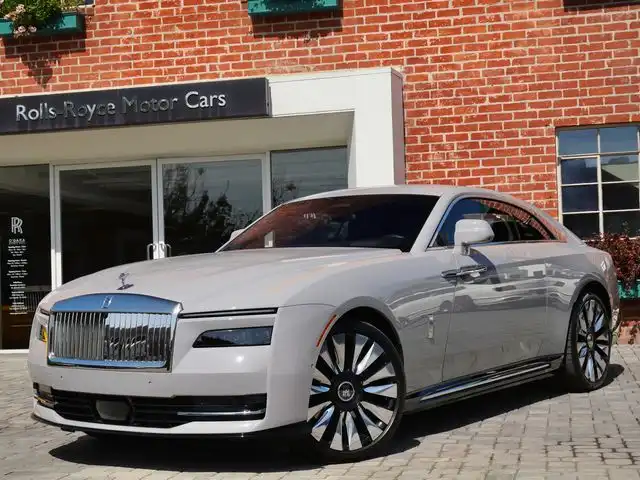 2024 Rolls-Royce Spectre Base's photo