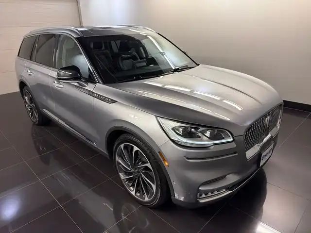 2020 Lincoln Aviator Reserve AWD's photo