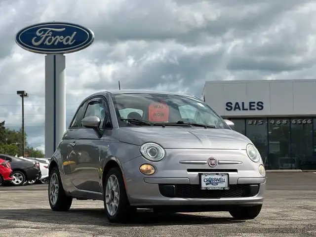 2015 FIAT 500 Pop's photo