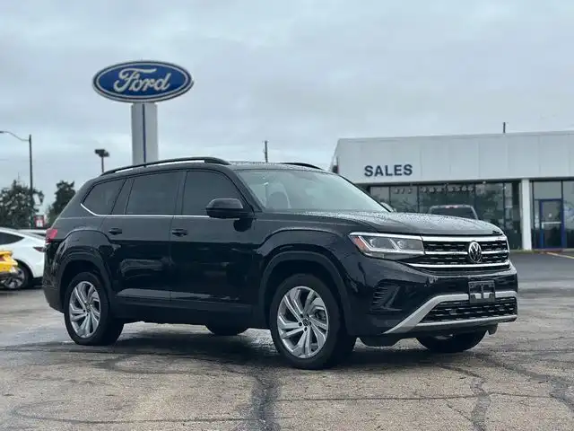 2021 Volkswagen Atlas 2.0T SE with Tech 4Motion's photo