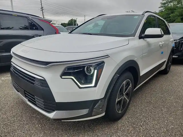 2026 Kia Niro EX HEV's photo