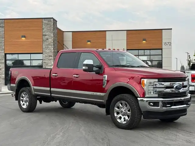 2018 Ford F-250 King Ranch 4WD Crew Cab 8' Box's photo