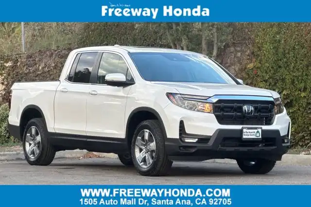 2026 Honda Ridgeline RTL AWD's photo