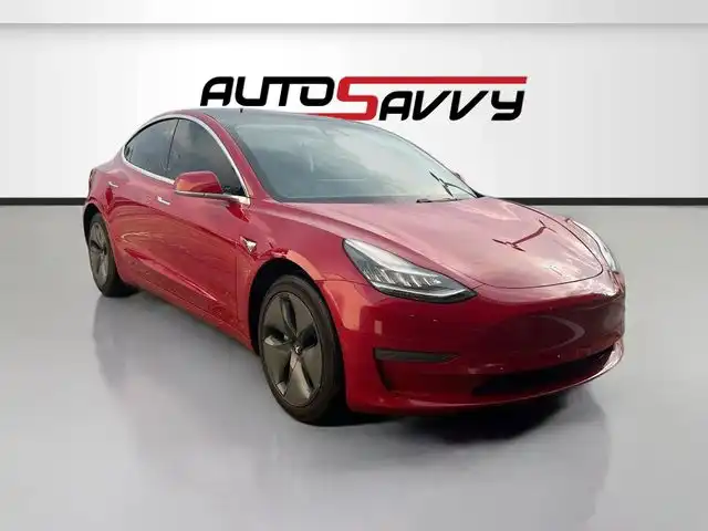2019 Tesla Model 3 Standard Range Plus's photo