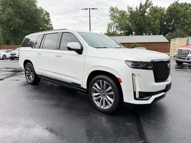 2021 Cadillac Escalade ESV Sport AWD's photo