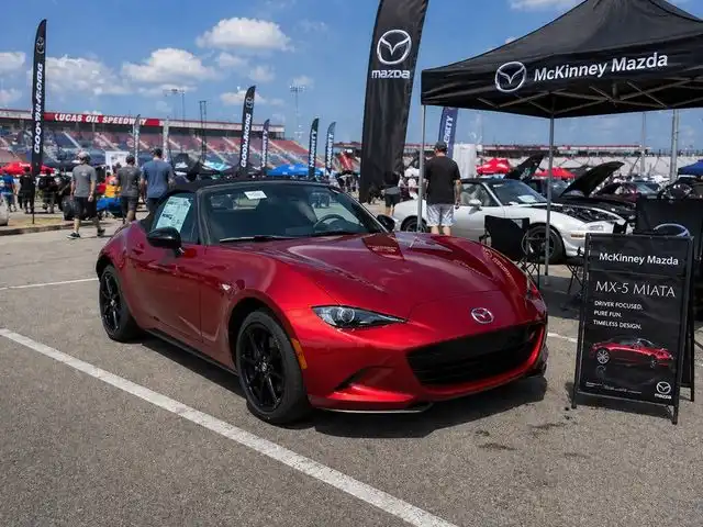 2026 Mazda MX-5 Miata Sport's photo