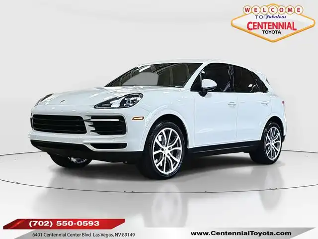 2023 Porsche Cayenne Platinum Edition's photo