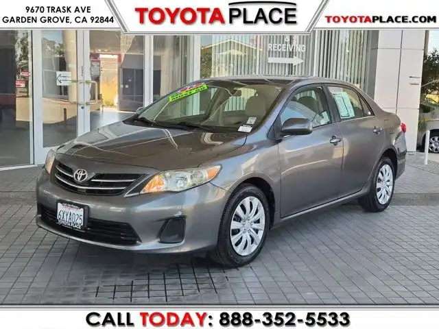 2013 Toyota Corolla LE AT's photo