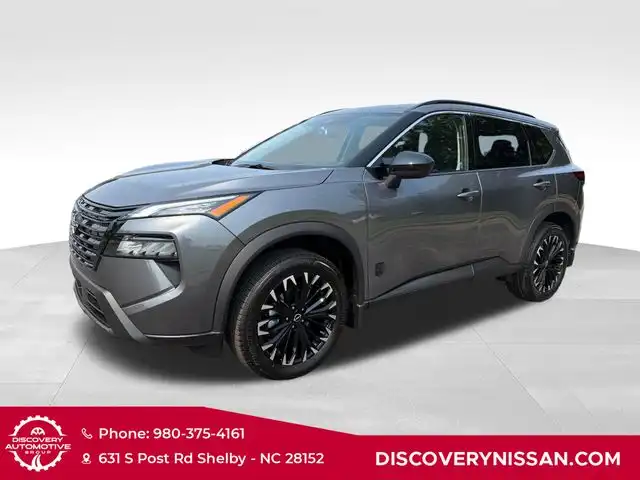 2026 Nissan Rogue Dark Armor's photo
