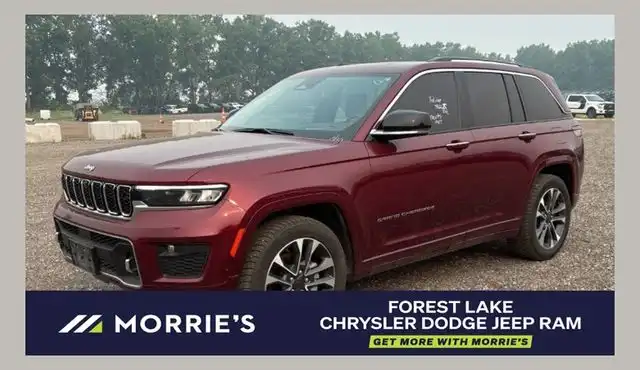 2023 Jeep Grand Cherokee Overland's photo