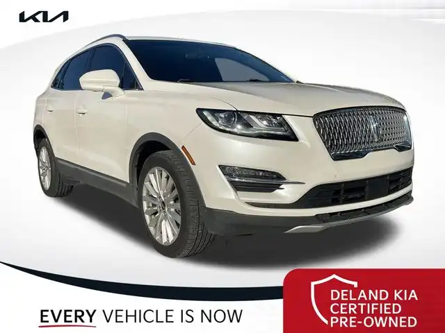 2019 Lincoln MKC FWD's photo