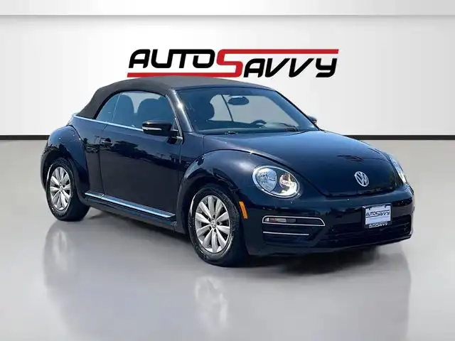 2018 Volkswagen Beetle 2.0T S Convertible Auto's photo