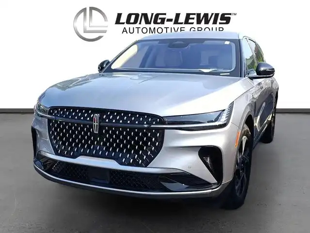2025 Lincoln Nautilus Premiere AWD's photo