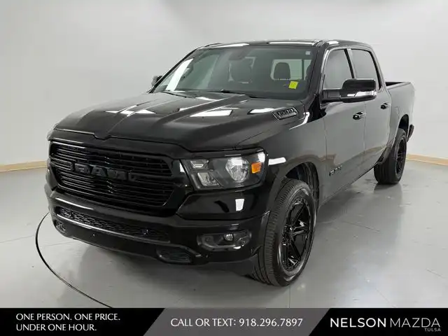 2020 RAM 1500 Big Horn/Lone Star 4WD Crew Cab 5'7's photo