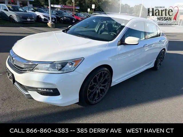 2017 Honda Accord Sport CVT SE's photo