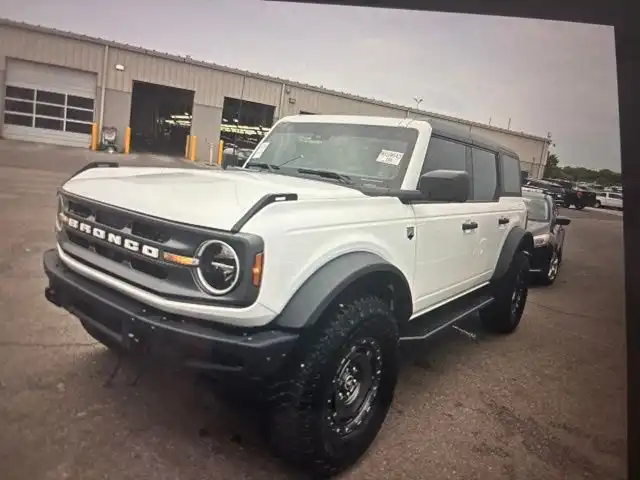 2024 Ford Bronco Big Bend 4x4's photo