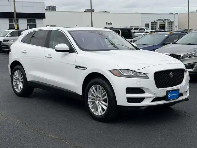 2017 Jaguar F-PACE 35t Prestige AWD's photo