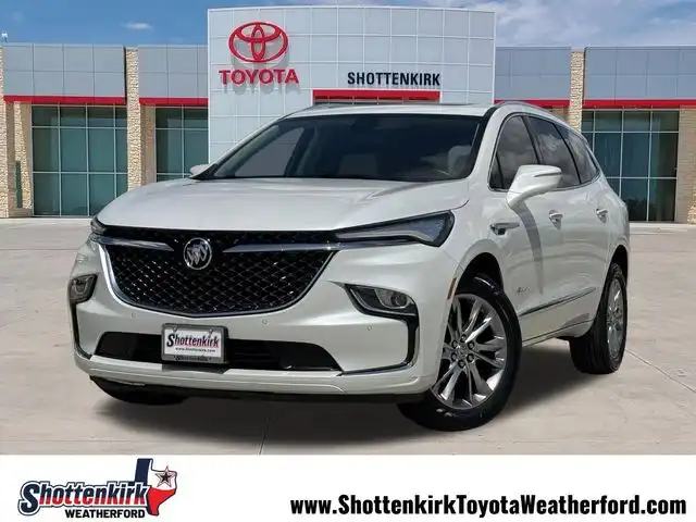 2023 Buick Enclave Avenir's photo
