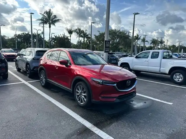 2019 Mazda CX-5 Grand Touring Auto's photo