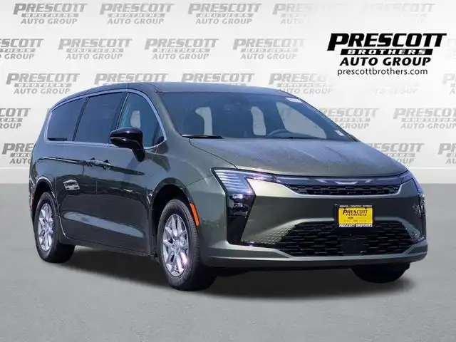 2027 Chrysler Pacifica Select's photo