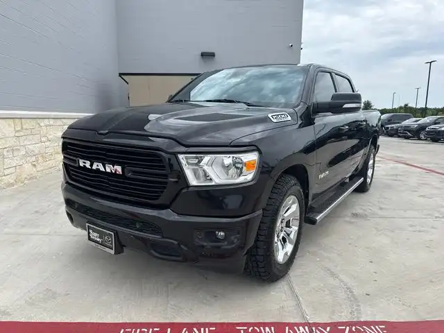 2019 RAM 1500 Big Horn/Lone Star Crew Cab 5'7's photo