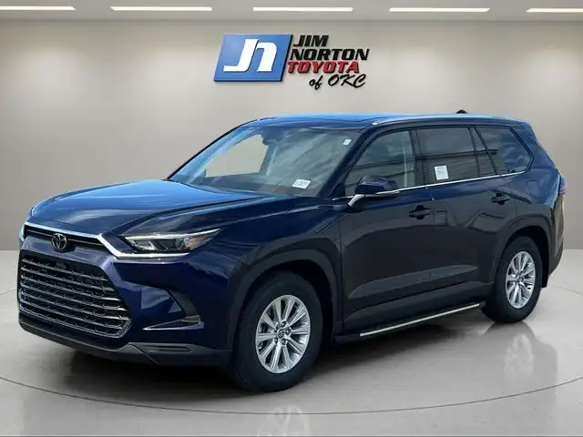 2026 Toyota Grand Highlander XLE FWD's photo