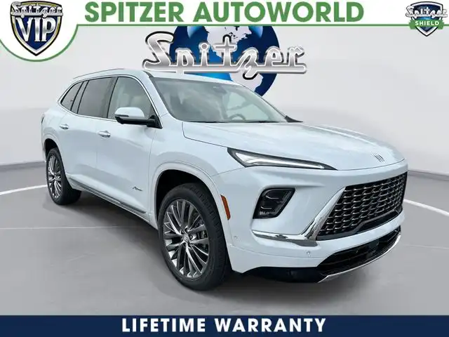 2026 Buick Enclave Avenir AWD's photo