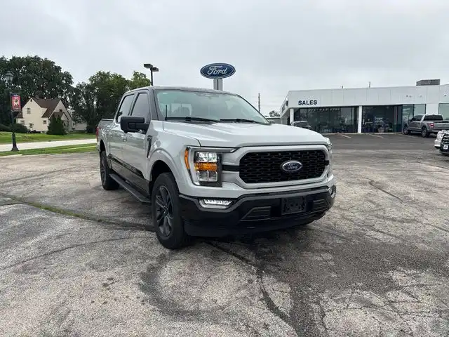 2023 Ford F-150 XLT 4x4 SuperCrew 5-1/2 Box's photo