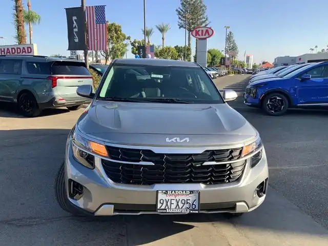 2026 Kia Seltos 2.0 LX AWD's photo