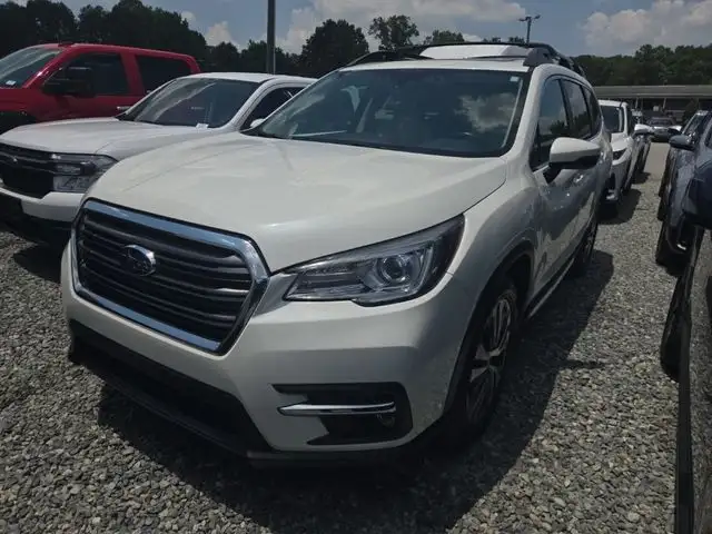 2022 Subaru Ascent Limited 7 Passenger's photo