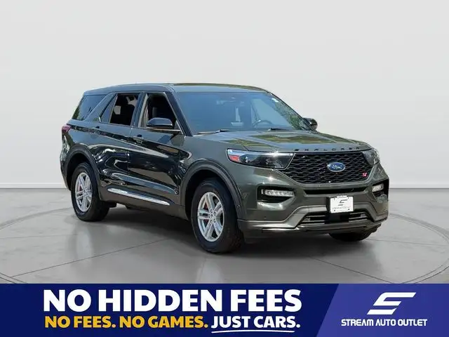 2022 Ford Explorer ST 4WD's photo