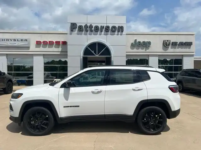 2026 Jeep Compass Altitude 4X4's photo