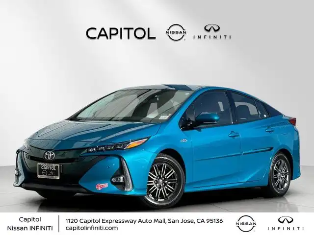 2017 Toyota Prius Prime Advanced's photo