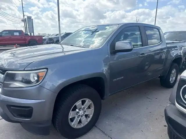 2019 Chevrolet Colorado 2WD Work Truck Crew Cab Short Box's photo