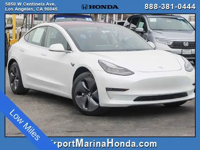 2018 Tesla Model 3 Long Range's photo