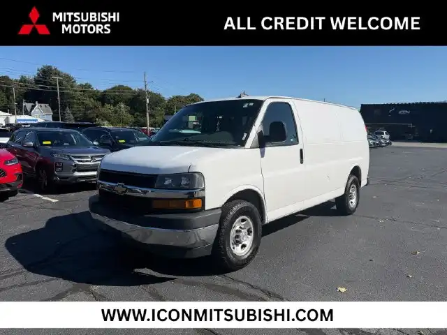 2021 Chevrolet Express Work Van HD 2500's photo