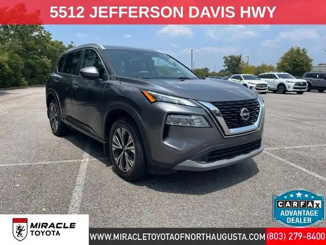 2022 Nissan Rogue SV FWD's photo