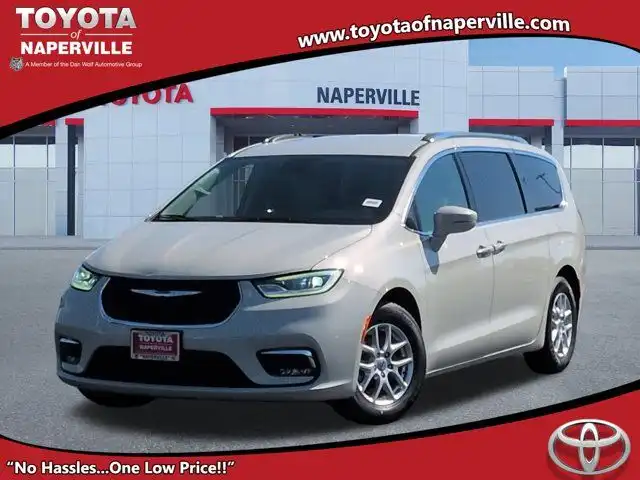 2021 Chrysler Pacifica Touring L's photo